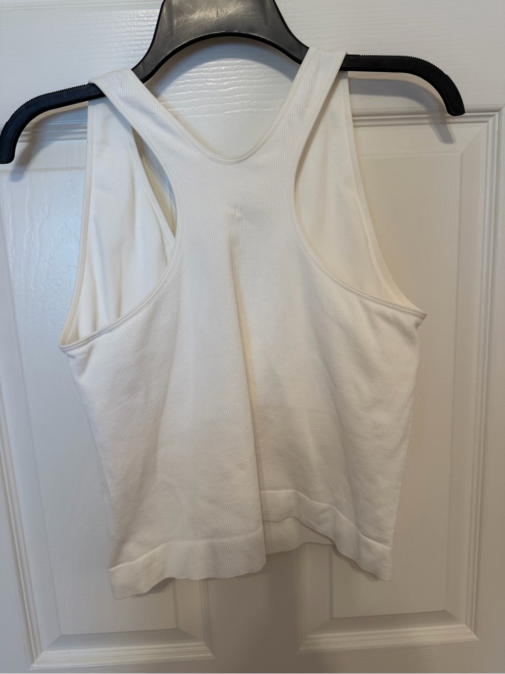 JoyLab White V-Neck Ribbed Workout Tank - Picture 4 of 5